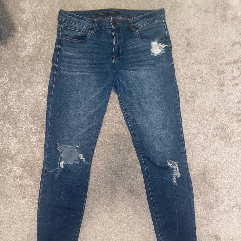 STS blue ripped cropped jeans